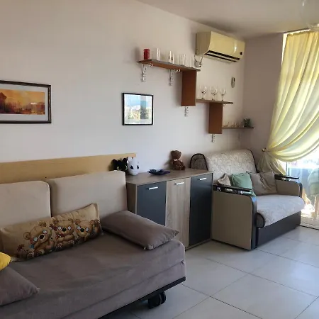Apartamento Domashniy *